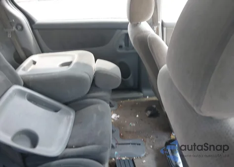 2005 Toyota Sienna Le from USA, damaged, VIN 5TDZA23C55S354848